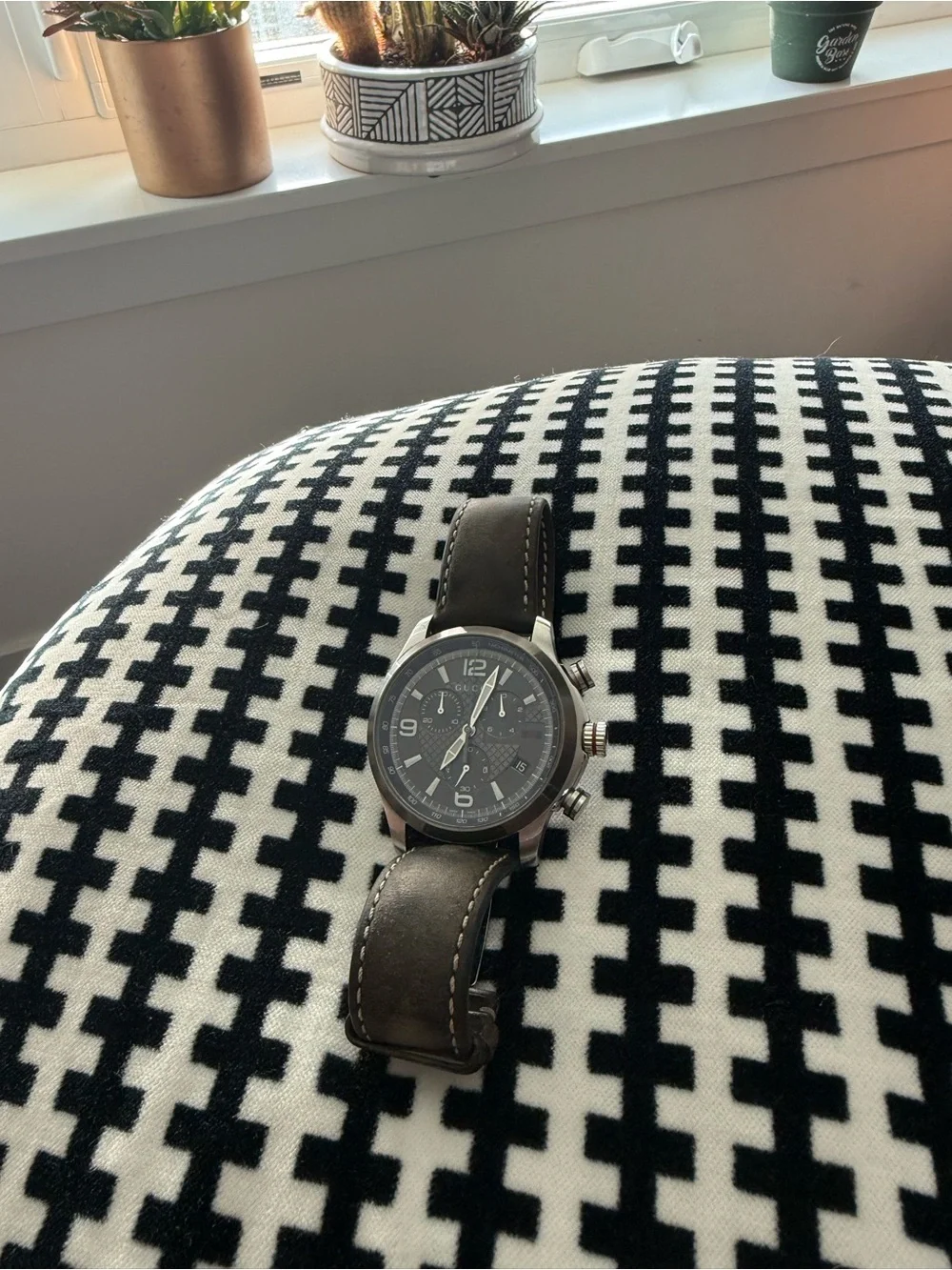 Gucci Chronograph Watch — Silver Dial, Brown Leather Strap